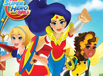 Eroinele DC la Scoala de Zbor