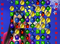 Jocuri cu Show-ul de Noapte Buna