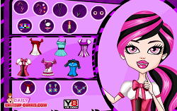 Machiajul lui Draculaura