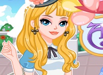 Alice Petrecere cu Ceai