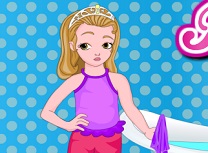 Fetita Mica Curatenie in Baie