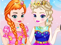 Bebelusele Anna si Elsa de Imbracat