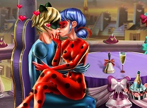 Buburuza Cina Romantica de Valentines Day