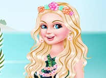 Ellie Calatorie in Hawaii