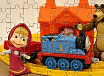 Masha si Ursul Gara de Tren